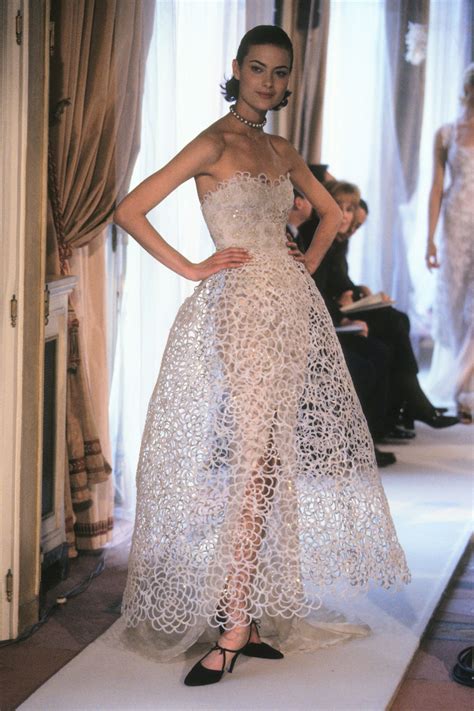 chanel gece elbiseleri|Chanel Evening Dresses and Gowns .